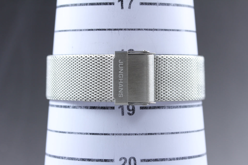 JUNGHANS バウハウス ﾏｯｸｽﾋﾞﾙ ドイツ製 高級ミニマルデザイン｜サファイアクリスタル｜メッシュベルト メンズ