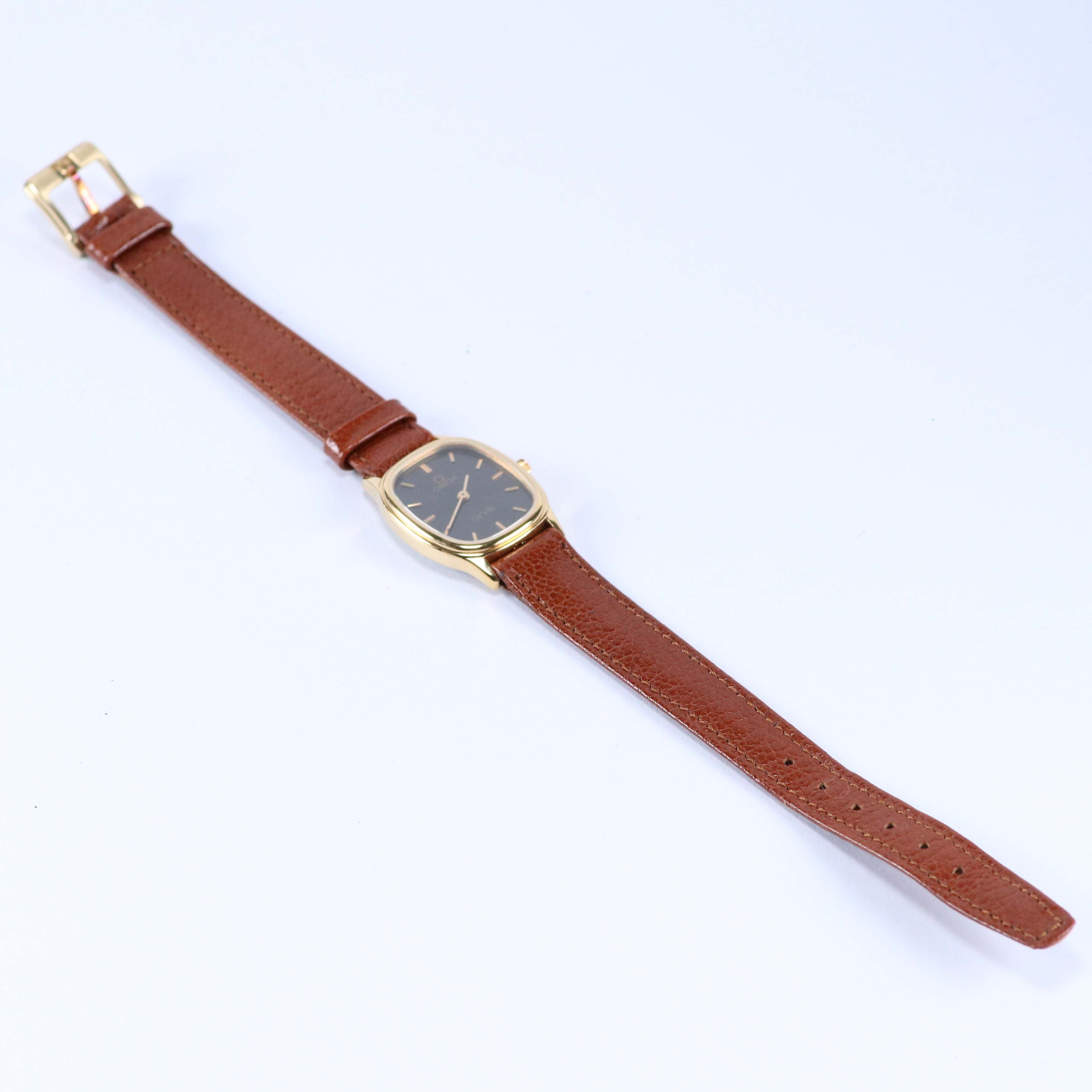 OMEGA De Ville ヴィンテージ レディース腕時計 ゴールドケース クォーツ