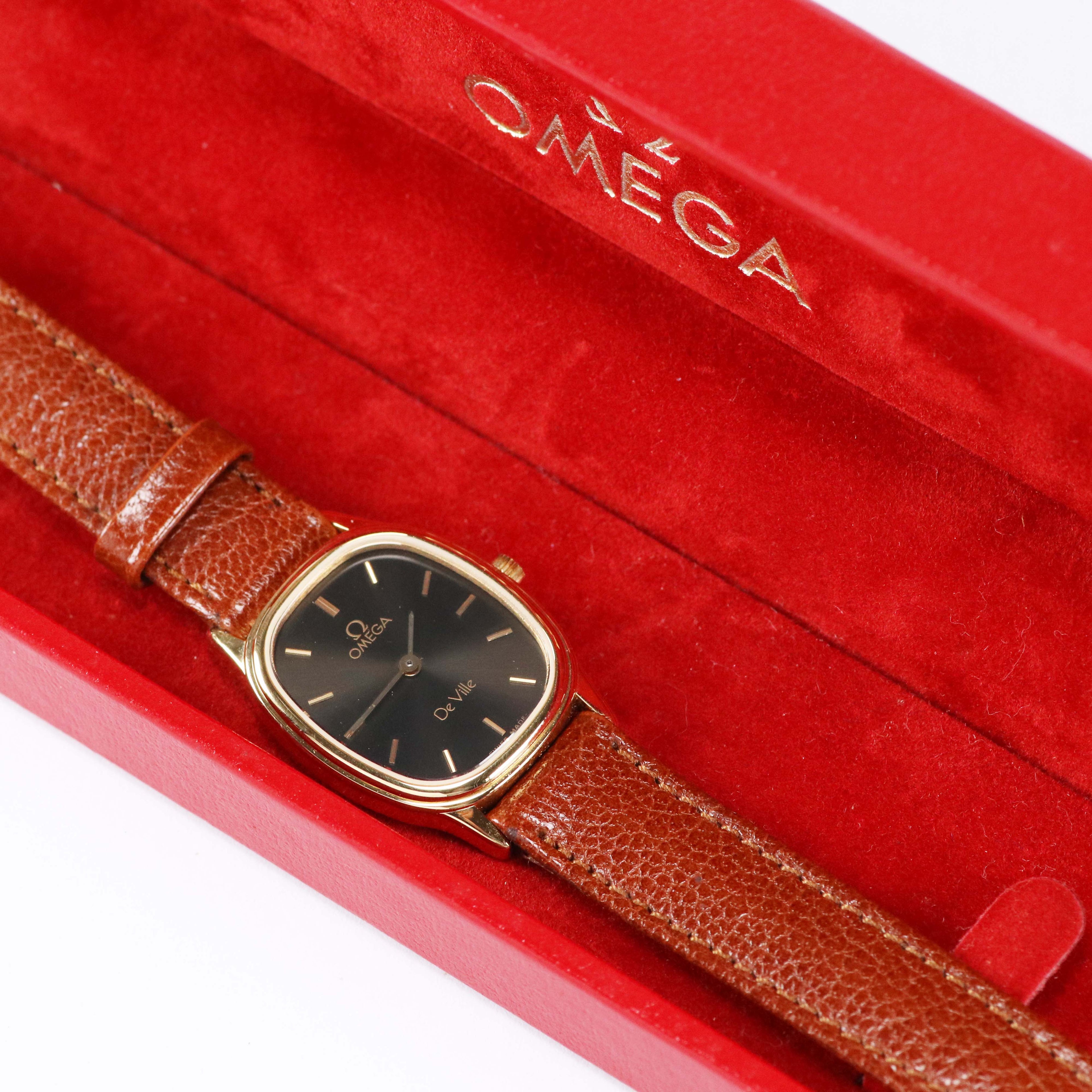 OMEGA De Ville ヴィンテージ レディース腕時計 ゴールドケース クォーツ