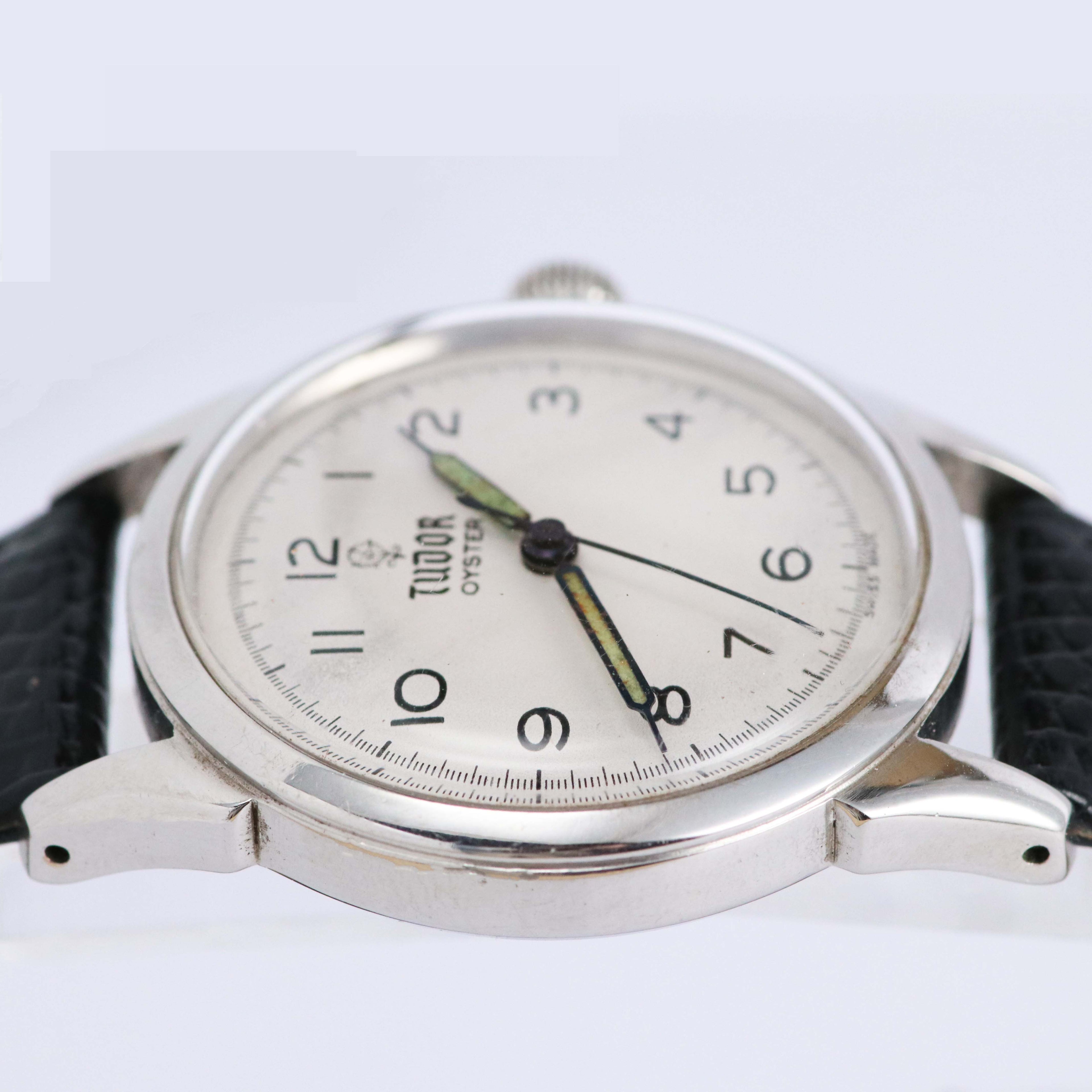 TUDOR OYSTER ヴィンテージ 手巻き ホワイトダイヤル 約33mm アラビアインデックス スモールサイズ