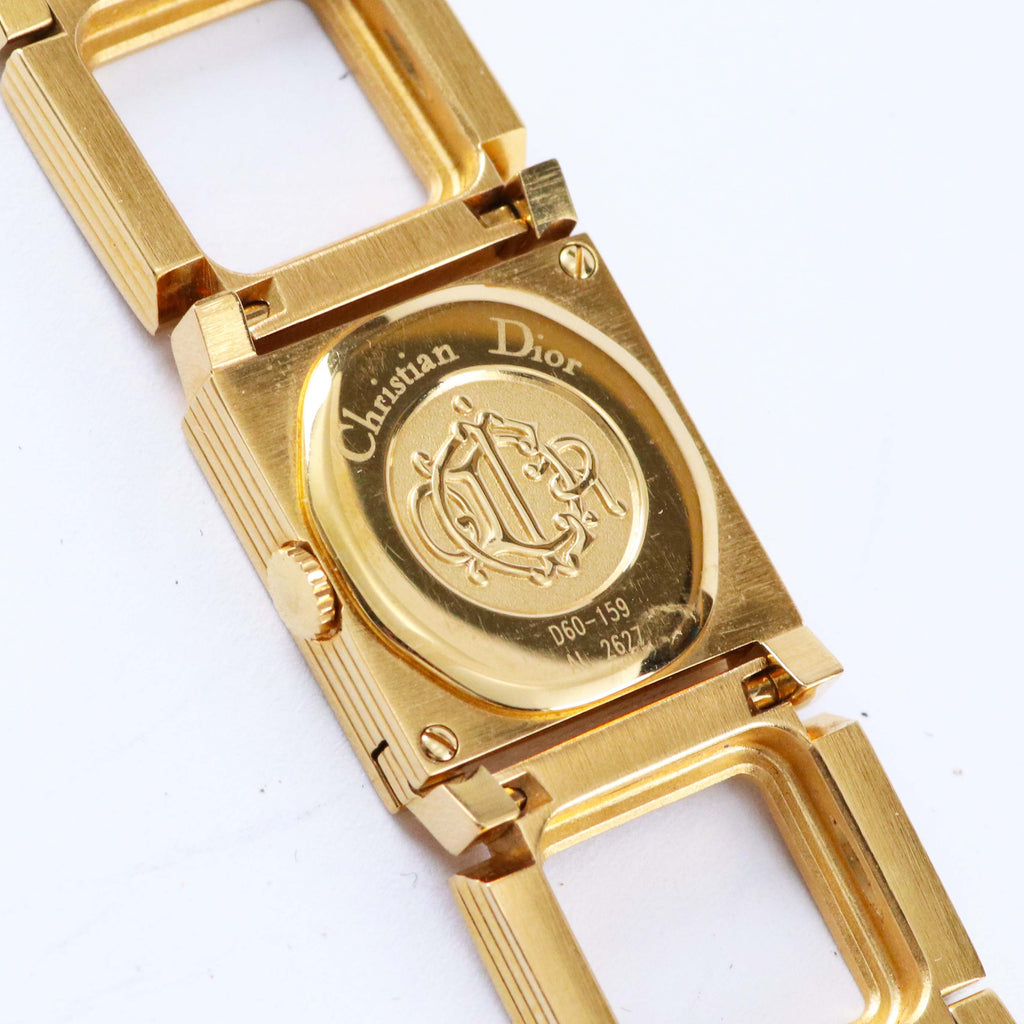 Christian Dior ヴィンテージ ゴールド スクエアウォッチ D60-159 レディース スイス製 19mm
